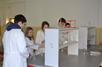 chémia v novom laboratóriu